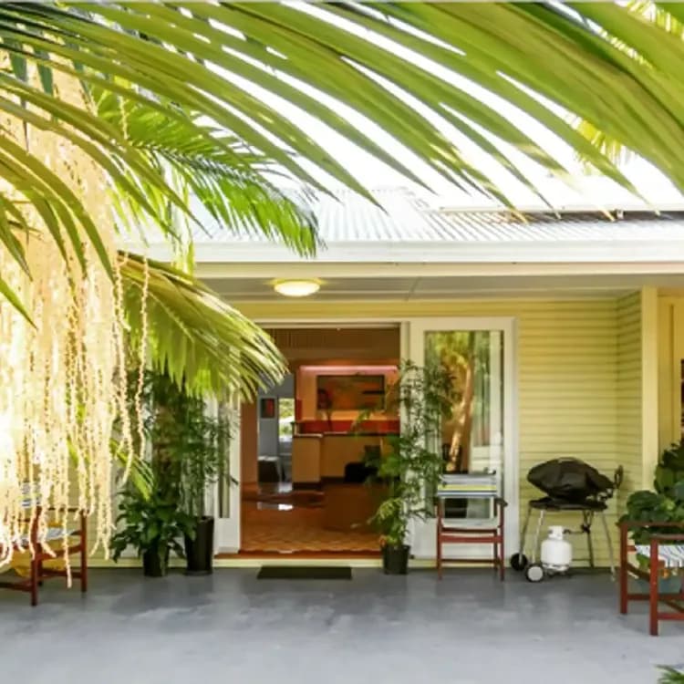 Pandanus House